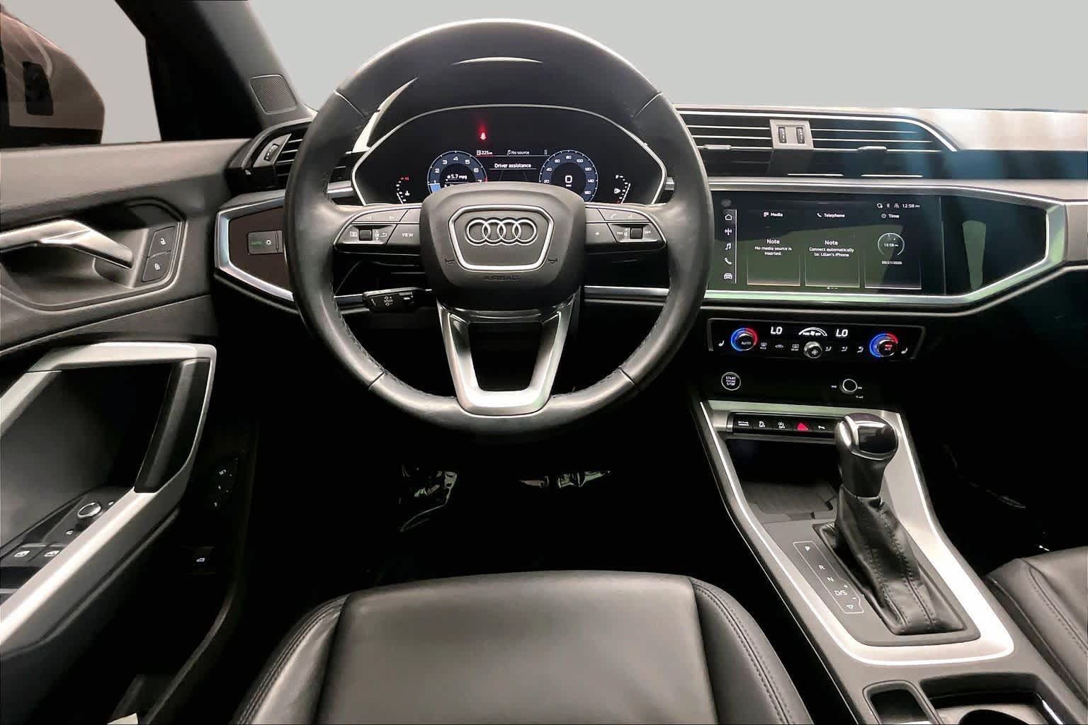 Used 2024 Audi Q3 2.0T Premium AWD/4WD image 6