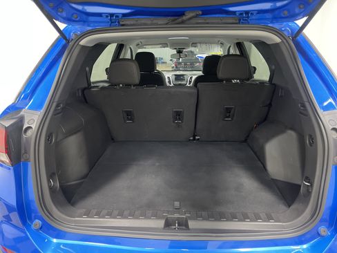 Used 2024 Chevrolet Equinox LS w/ LS Convenience Package image 18