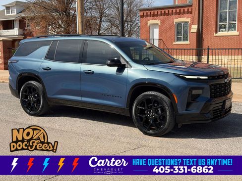 Used 2025 Chevrolet Traverse RS FWD image 26
