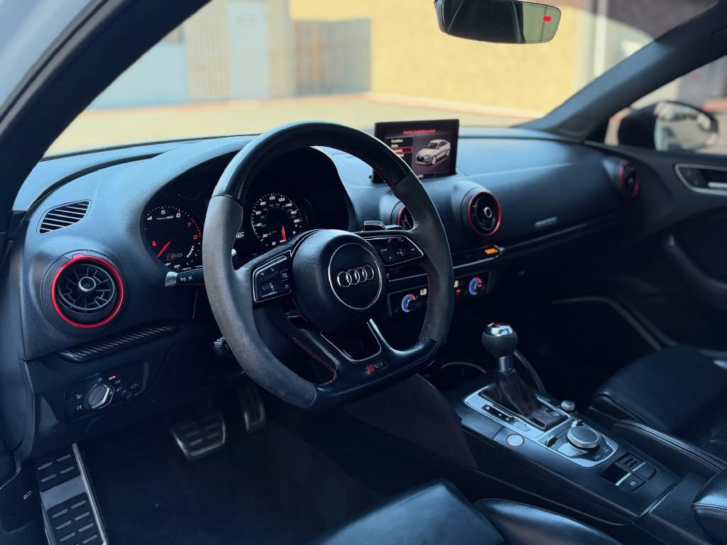 Used 2020 Audi RS 3 w/ Black Optic Package AWD/4WD image 10