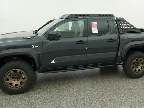New 2026 Toyota Tacoma Trailhunter AWD/4WD image 2
