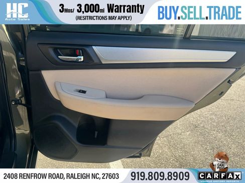 Used 2019 Subaru Outback 2.5i Premium image 18