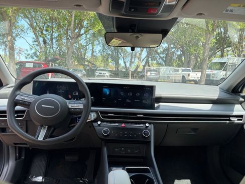 Used 2025 Hyundai Sonata SEL image 29