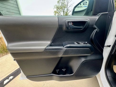Used 2021 Toyota Tacoma SR image 23