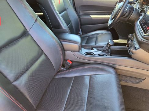 Used 2024 Dodge Durango GT RWD image 19