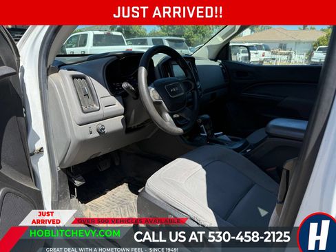 Used 2018 GMC Canyon W/T w/ Convenience Package RWD image 5