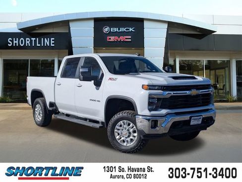 Used 2024 Chevrolet Silverado 2500 LT image 1