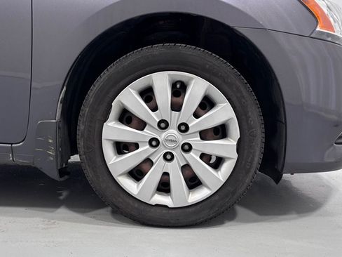 Used 2015 Nissan Sentra SV w/ Navigation Package FWD image 32