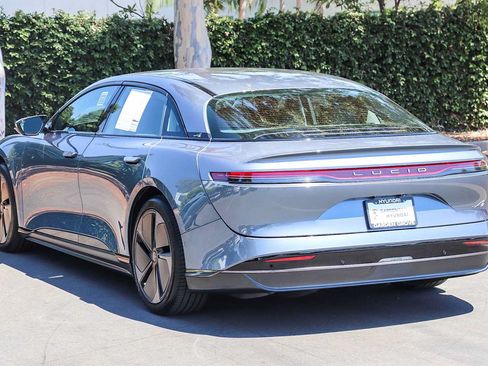 Used 2025 Lucid Air Pure RWD image 8