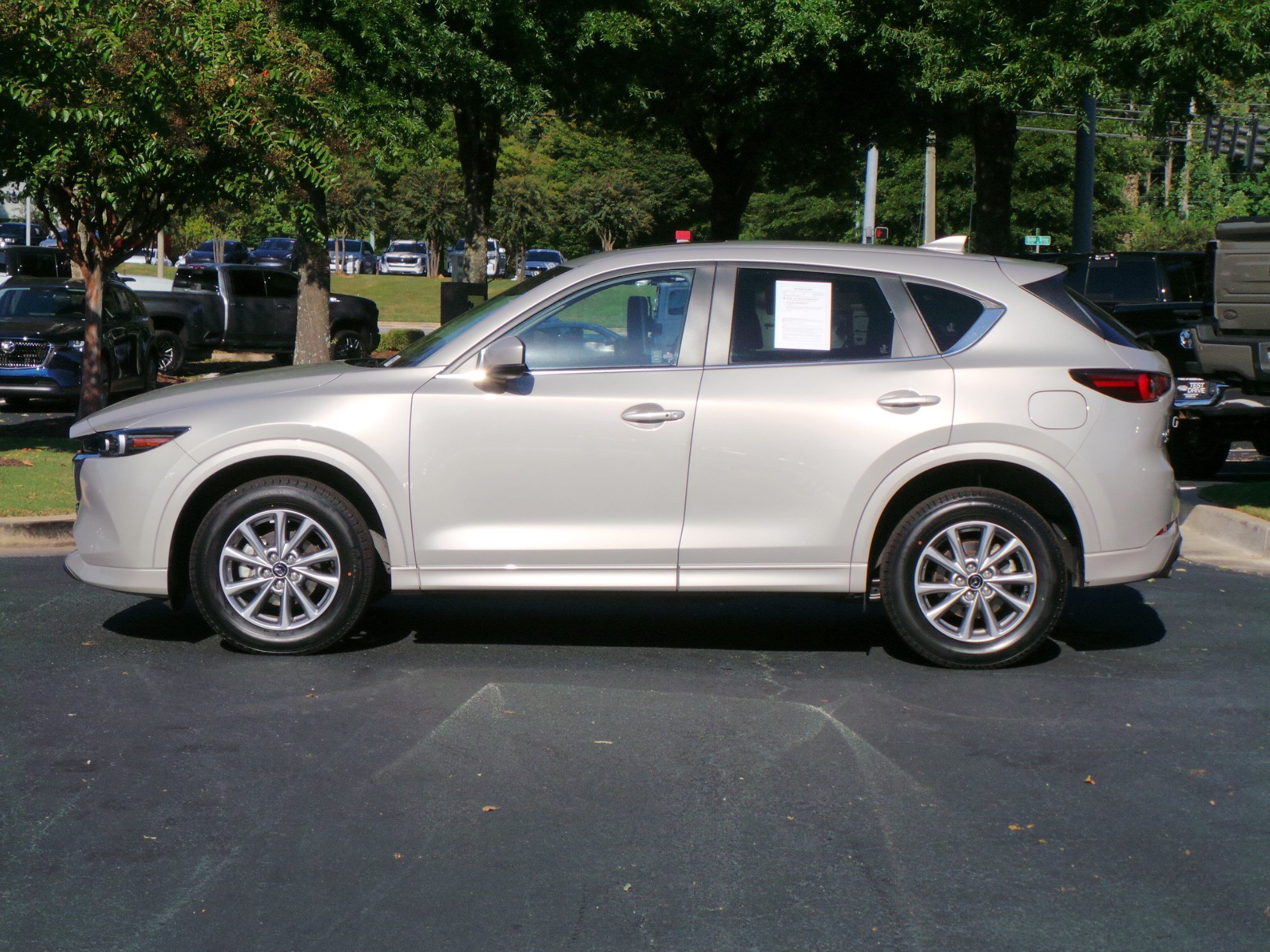 Certified 2025 MAZDA CX-5 AWD 2.5 S w/ Preferred Package image 5