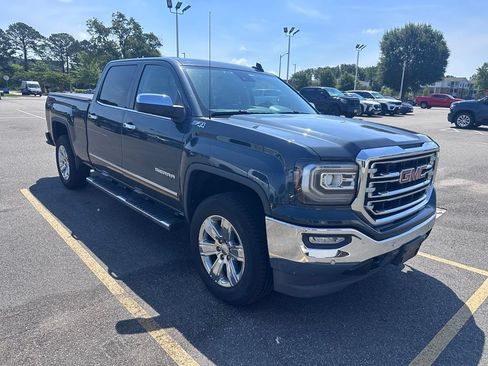 Used 2017 GMC Sierra 1500 SLT AWD/4WD image 5