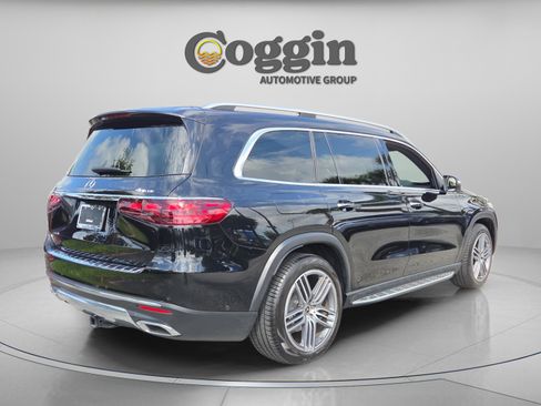 Certified 2024 Mercedes-Benz GLS 450 4MATIC image 5