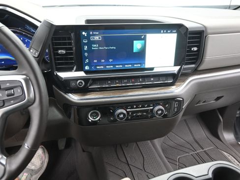 Certified 2024 Chevrolet Silverado 1500 LT w/ Protection Package image 17