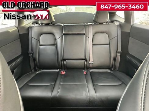 Used 2024 Tesla Model Y Long Range image 11