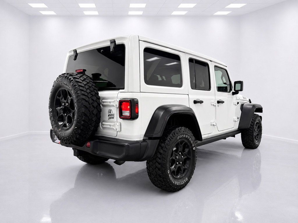 Used 2023 Jeep Wrangler Unlimited w/ Sun & Screen Package AWD/4WD image 6