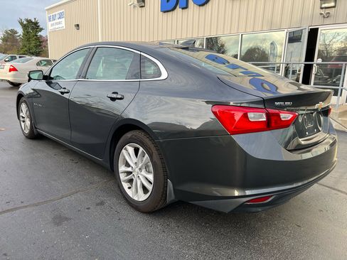 Used 2016 Chevrolet Malibu LT image 3