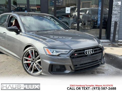 Used 2021 Audi S6 Premium Plus w/ S Sport Package image 3