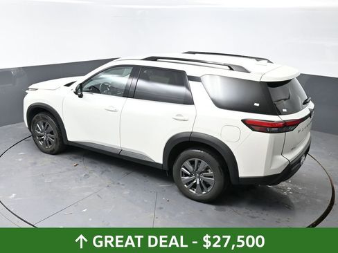 Used 2024 Nissan Pathfinder SV AWD/4WD image 42