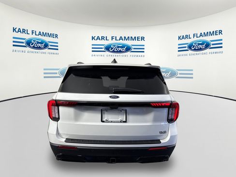 New 2026 Ford Explorer ST-Line RWD image 4