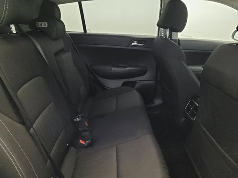 Used 2020 Kia Sportage LX AWD/4WD image 19