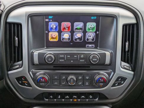 Used 2018 GMC Sierra 1500 SLT image 17