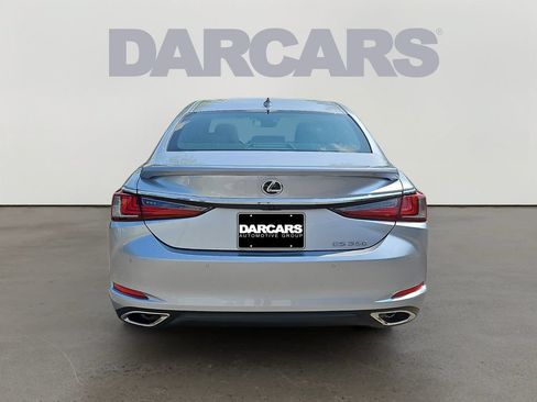 Used 2023 Lexus ES 350 w/ Premium Package FWD image 5