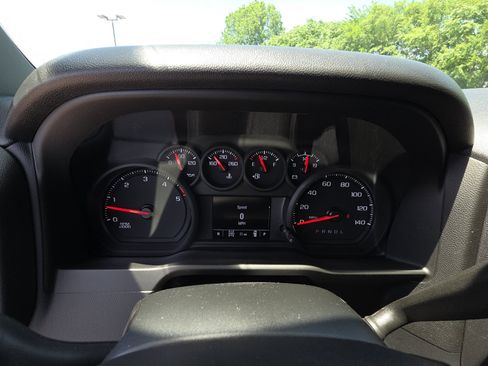 New 2026 Chevrolet Silverado 2500 Custom w/ Custom Value Package AWD/4WD image 17