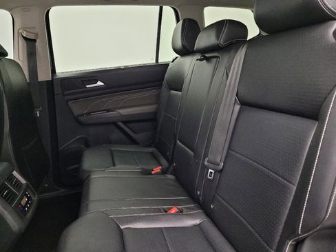 Used 2022 Volkswagen Atlas SE image 18