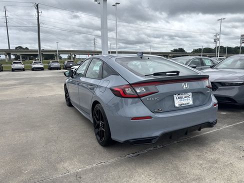 Used 2024 Honda Civic Sport image 6