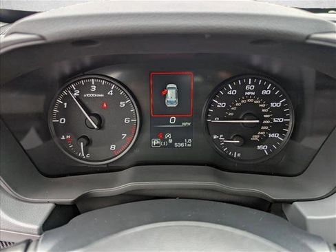 Used 2025 Subaru Crosstrek 2.0i image 10