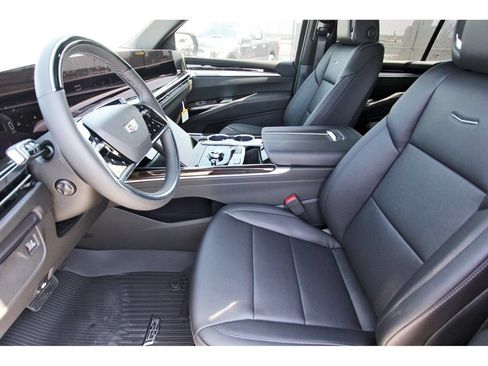 New 2026 Cadillac Escalade 2WD image 6