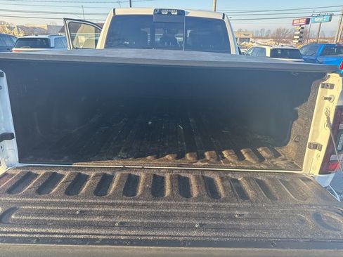 Used 2024 RAM 2500 Limited image 17