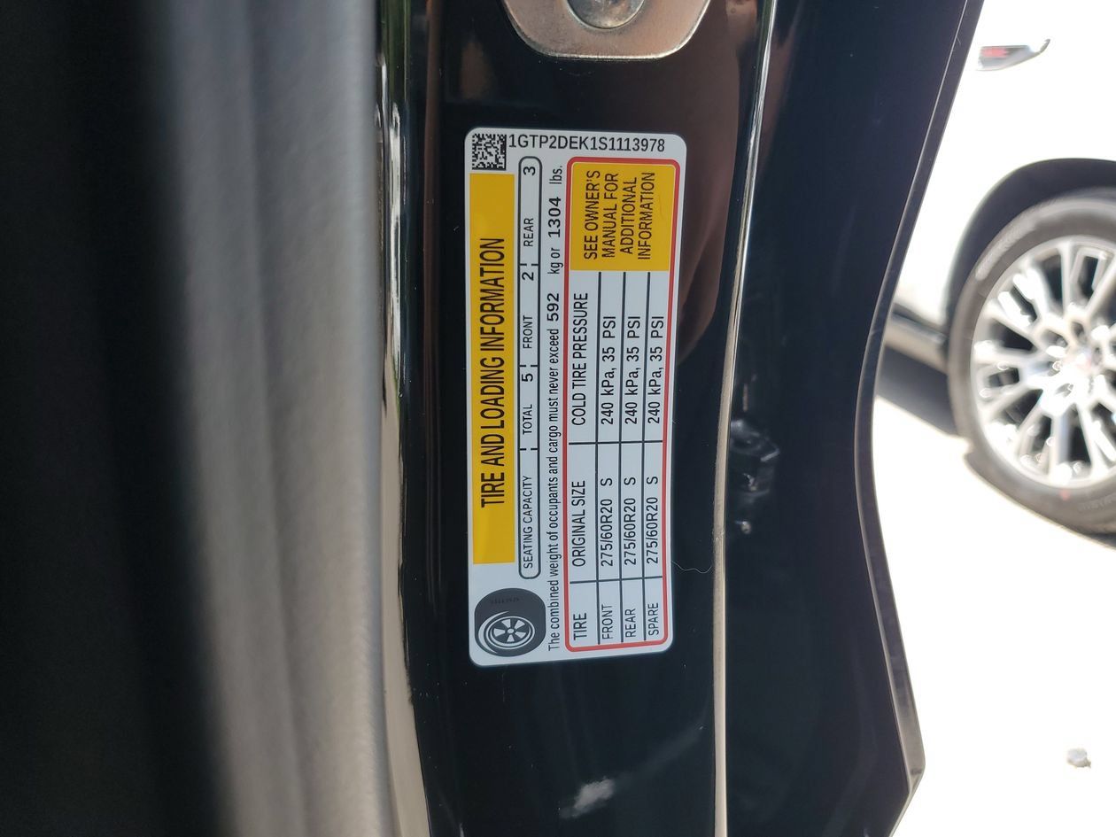 Used 2025 GMC Canyon AT4 w/ Nightfall Edition AWD/4WD image 31