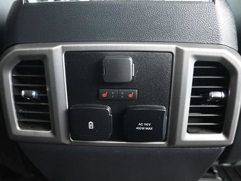 Used 2022 Ford F250 Platinum w/ FX4 Off-Road Package AWD/4WD image 7