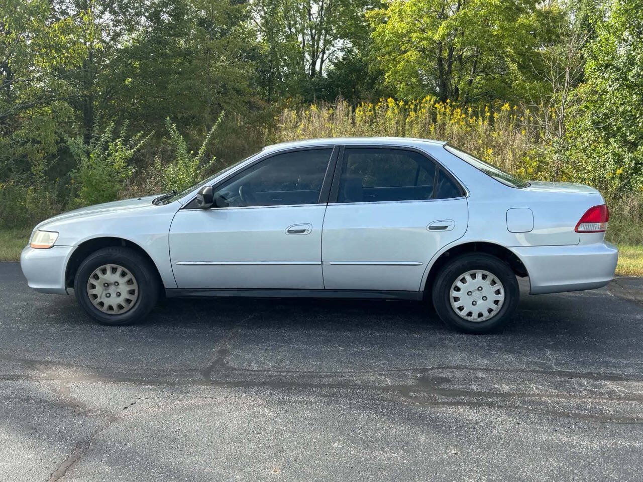 Used 2001 Honda Accord VP image 4