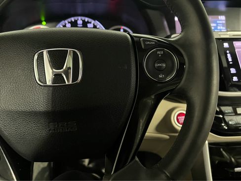 Used 2017 Honda Accord EX-L image 20