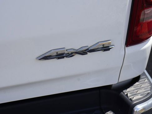 Used 2020 RAM 1500 Big Horn AWD/4WD image 8
