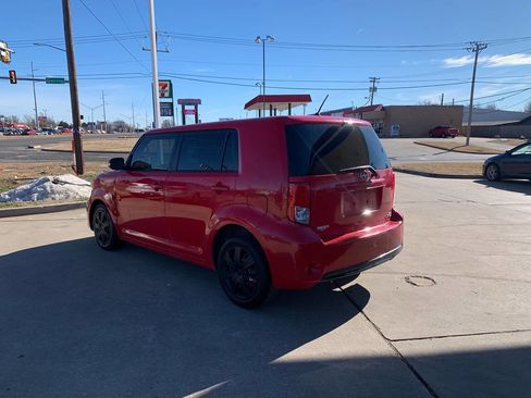 Used 2014 Scion xB image 5