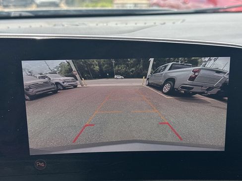 Used 2024 Cadillac XT4 Premium Luxury FWD image 28