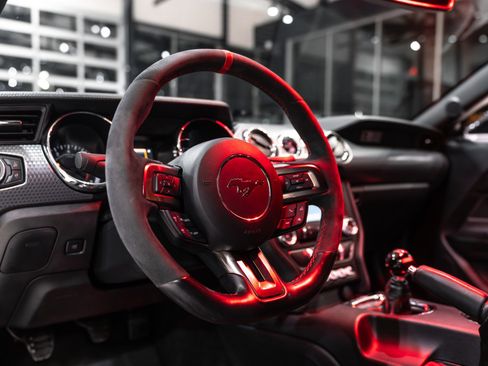 Used 2015 Ford Mustang GT w/ GT Performance Package image 9