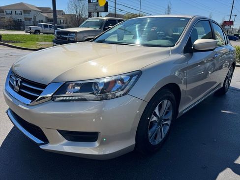 Used 2015 Honda Accord LX image 1