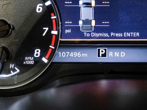 Used 2021 Nissan Titan SV w/ SV Convenience Package AWD/4WD image 20