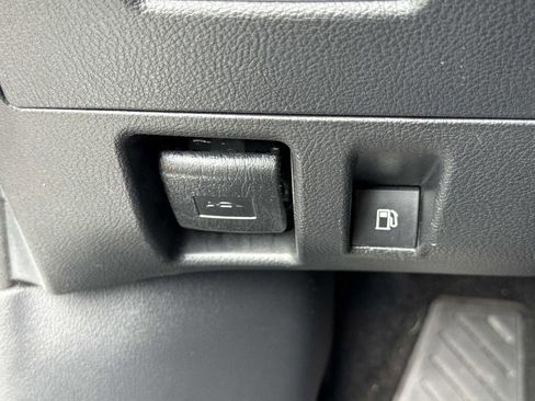 Used 2024 Toyota Grand Highlander FWD image 47