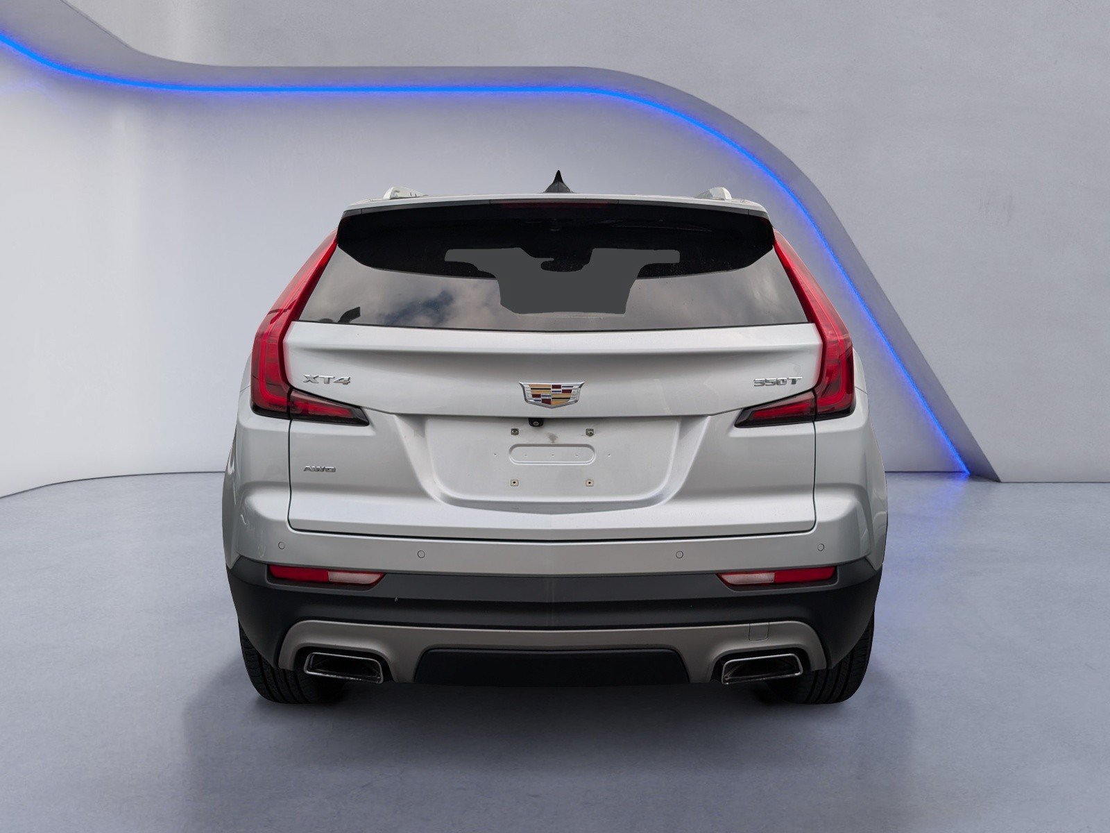 Used 2020 Cadillac XT4 Premium Luxury w/ Driver Awareness Package AWD/4WD image 7