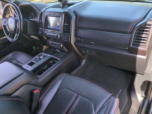 Used 2021 Ford Expedition Limited image 17
