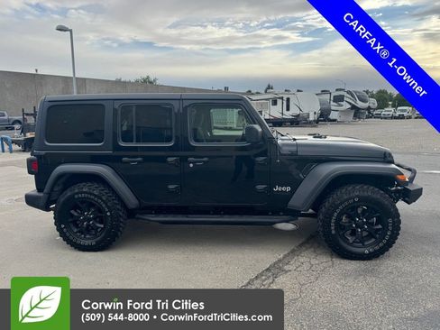 Used 2020 Jeep Wrangler Unlimited Sport AWD/4WD image 5