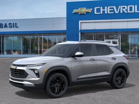 New 2026 Chevrolet TrailBlazer LT w/ Convenience Package AWD/4WD image 2