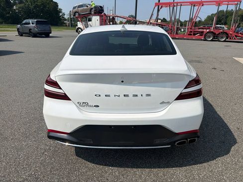 Used 2023 Genesis G70 2.0T AWD/4WD image 8