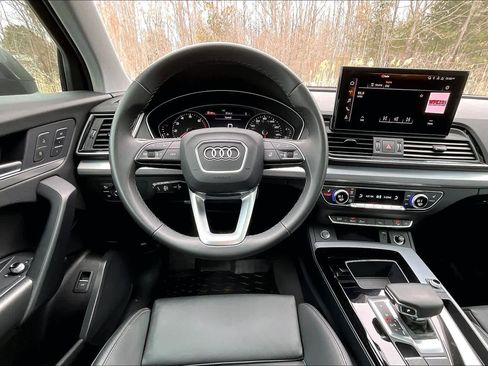 Used 2024 Audi Q5 2.0T Premium image 6
