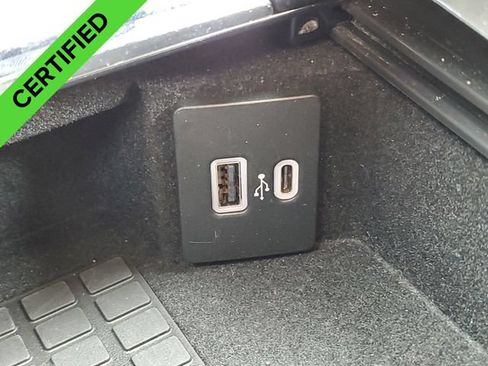 Used 2023 Lincoln Corsair AWD w/ Equipment Group 101A image 20